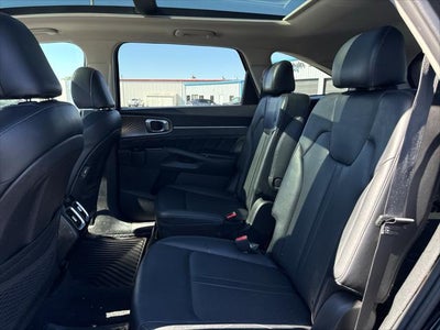 2022 Kia Sorento SX