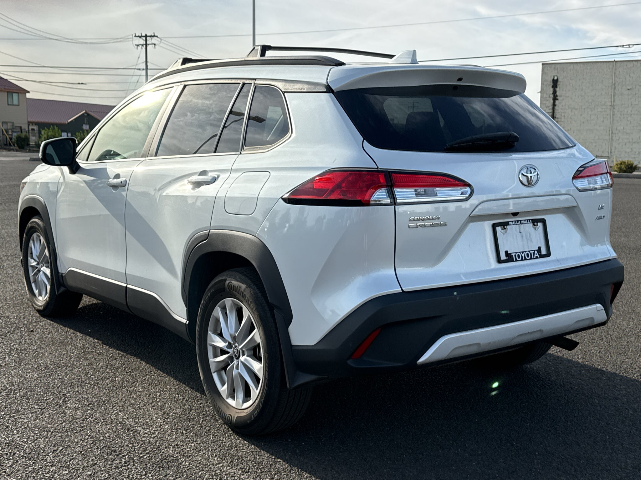 2023 Toyota Corolla Cross LE