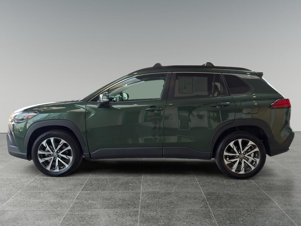2024 Toyota Corolla Cross XLE