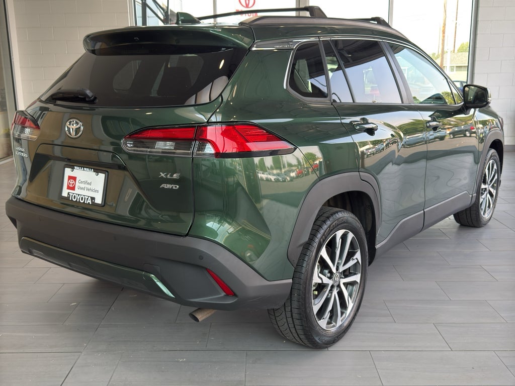 2024 Toyota Corolla Cross XLE