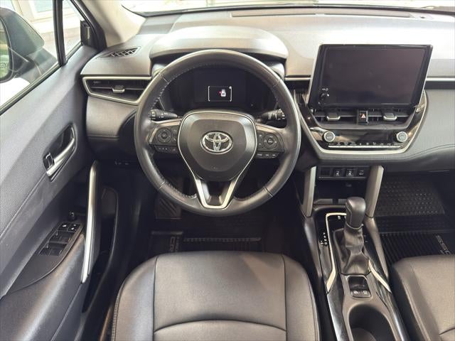 2024 Toyota Corolla Cross XLE