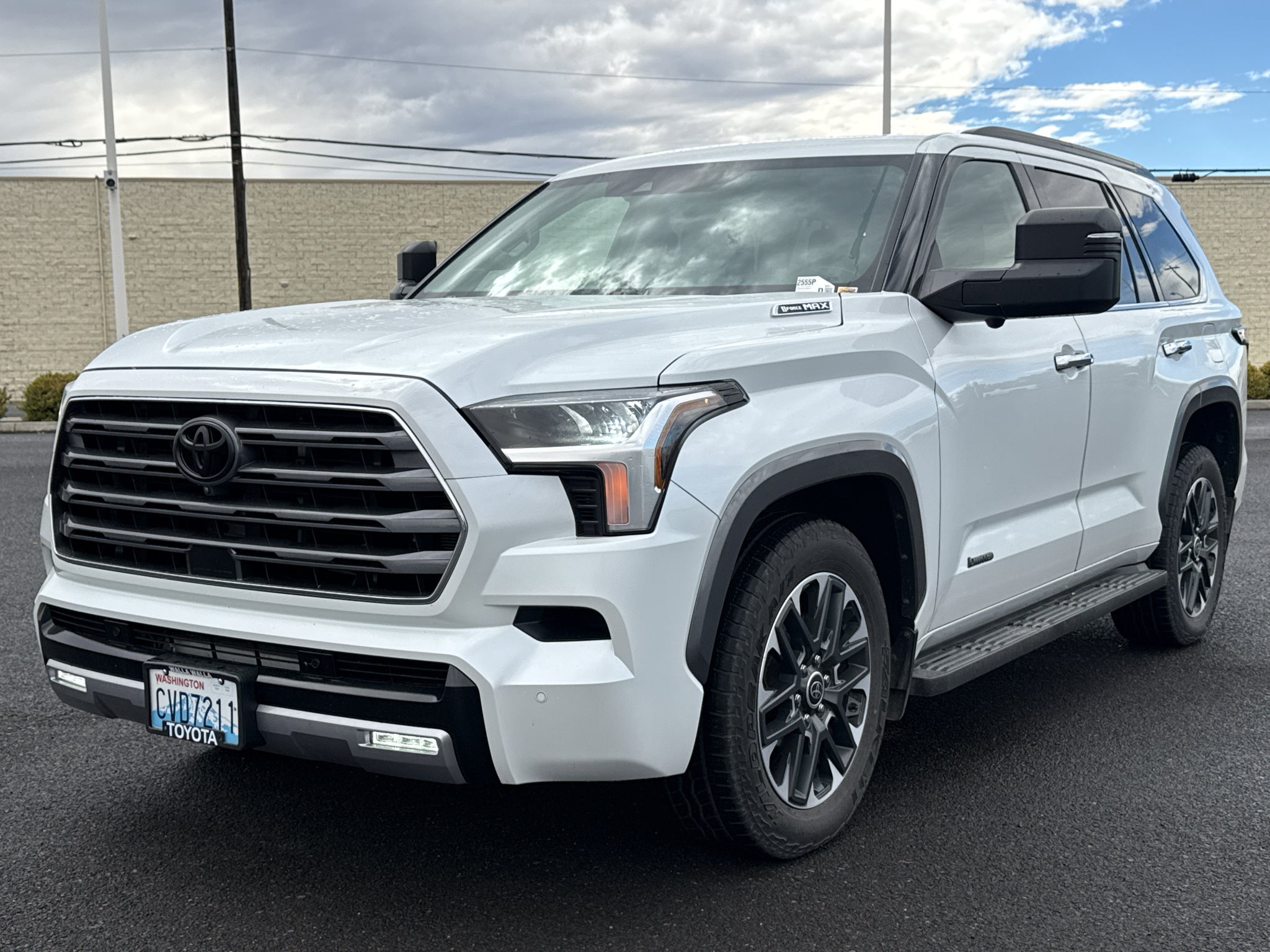 2023 Toyota Sequoia Limited