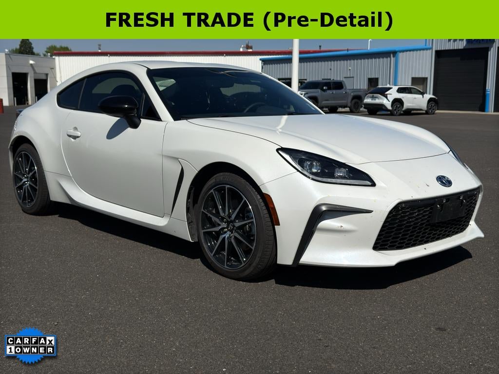2025 Toyota GR86 Base