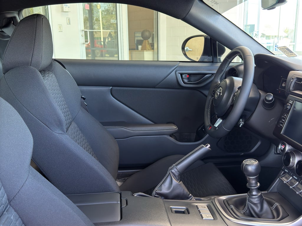 2025 Toyota GR86 Base