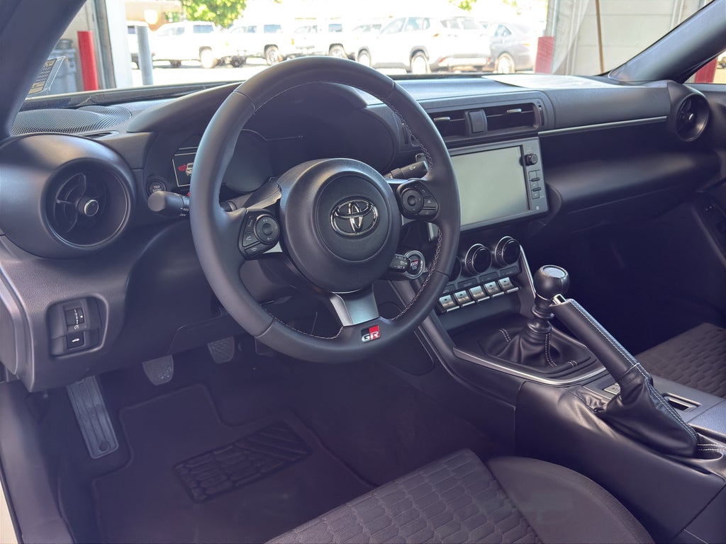 2025 Toyota GR86 Base
