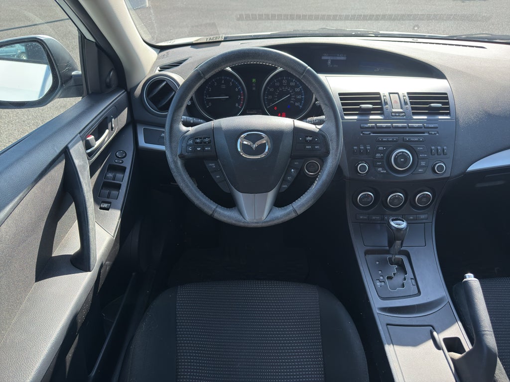 2013 Mazda Mazda3 i Touring