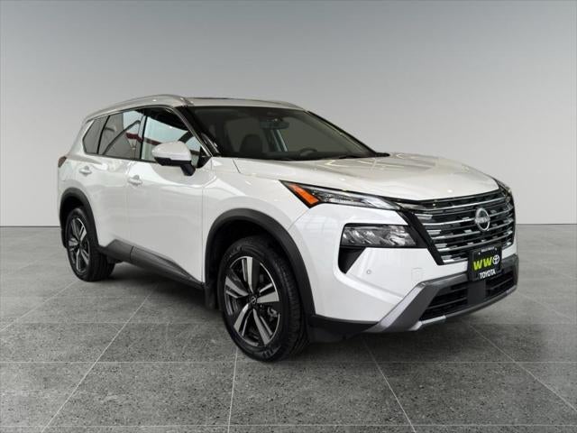 2024 Nissan Rogue SL