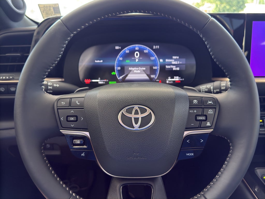 2025 Toyota Crown Signia Limited