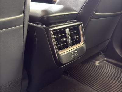 2025 Toyota Crown Signia XLE