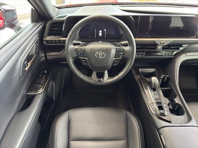 2025 Toyota Crown Signia XLE