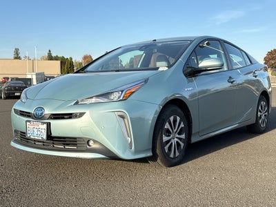 2020 Toyota Prius LE