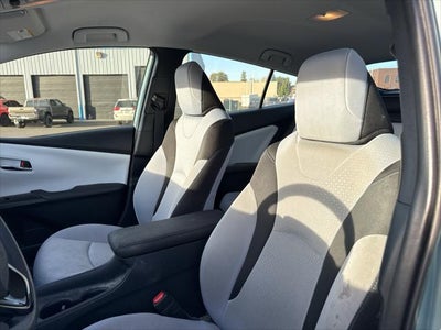 2020 Toyota Prius LE
