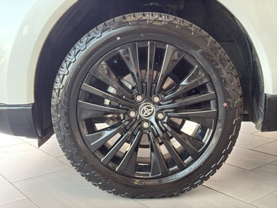 2024 Toyota Venza Nightshade