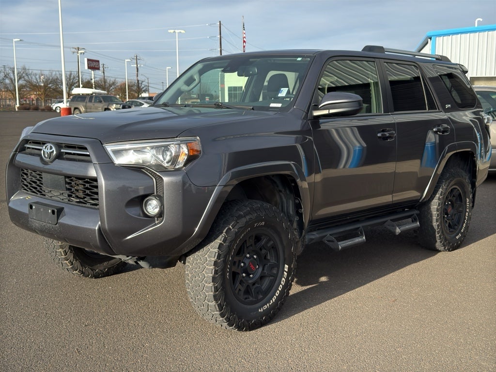 2022 Toyota 4Runner SR5