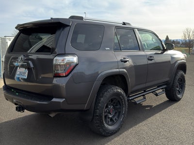 2022 Toyota 4Runner SR5