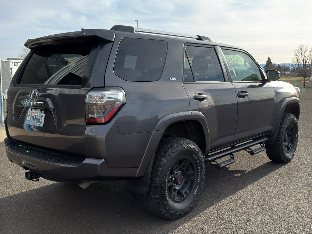 2022 Toyota 4Runner SR5