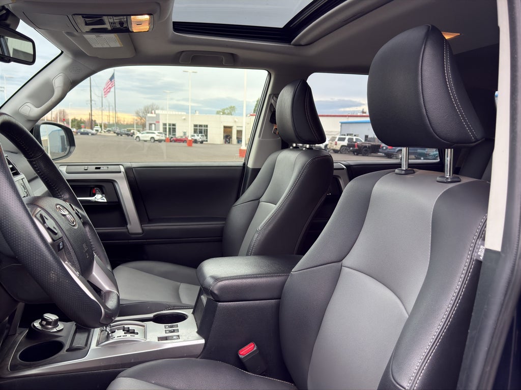 2022 Toyota 4Runner SR5 Premium