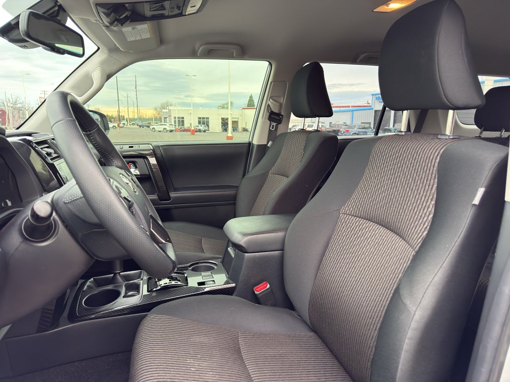 2024 Toyota 4Runner OFF ROAD