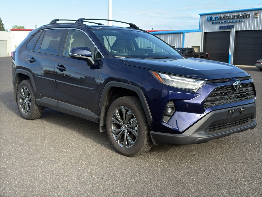 2025 Toyota RAV4 Hybrid Hybrid XLE Premium