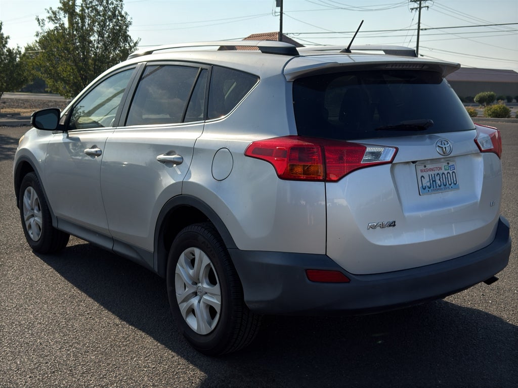 2013 Toyota RAV4 LE