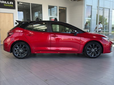 2025 Toyota Corolla Hatchback XSE