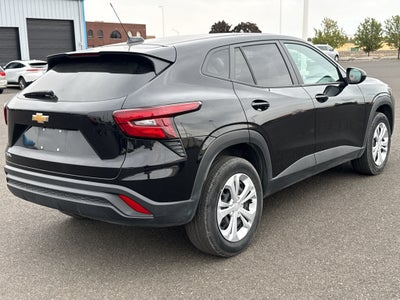 2025 Chevrolet Trax LS