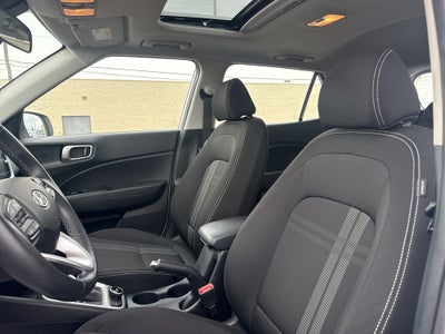 2025 Hyundai Venue SEL