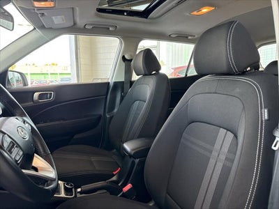 2025 Hyundai Venue SEL