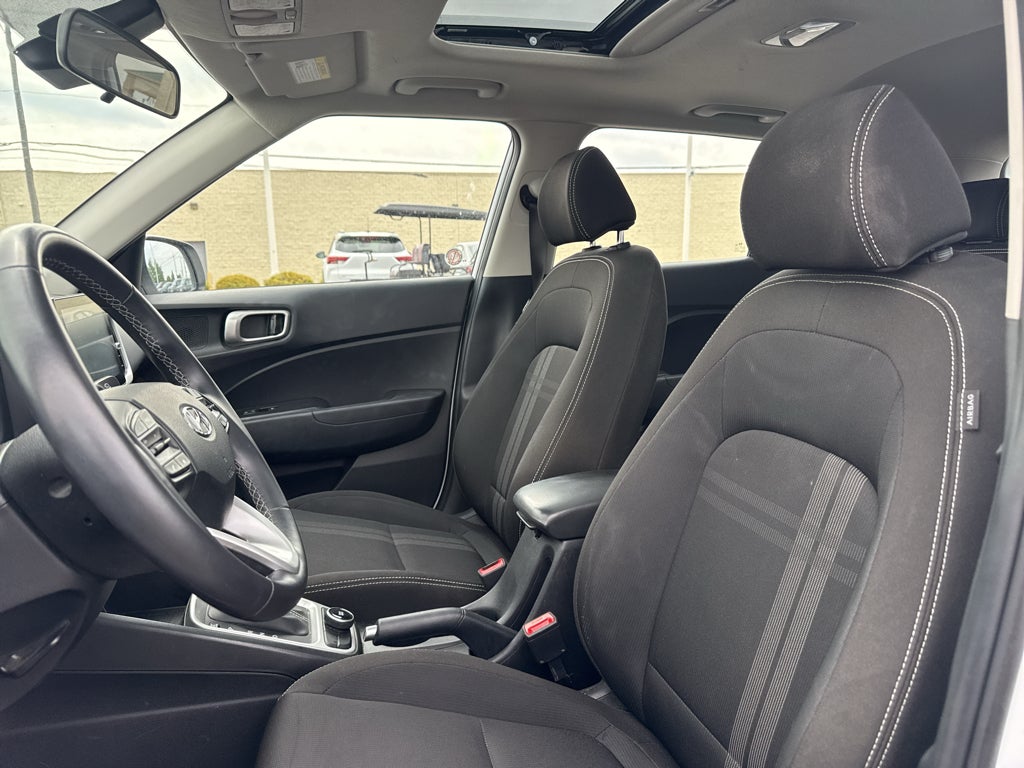 2025 Hyundai Venue SEL