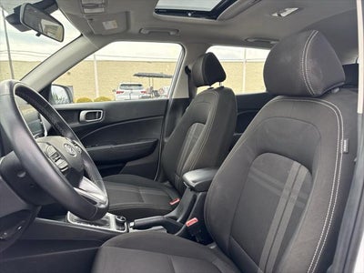 2025 Hyundai Venue SEL