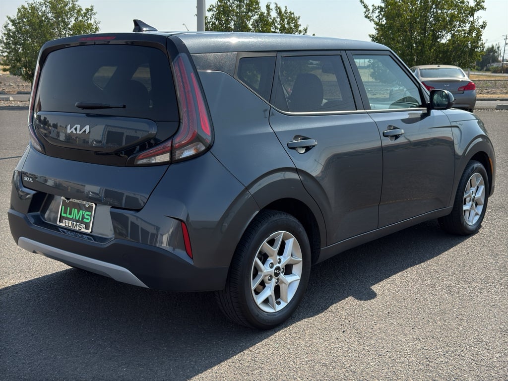 2024 Kia Soul LX