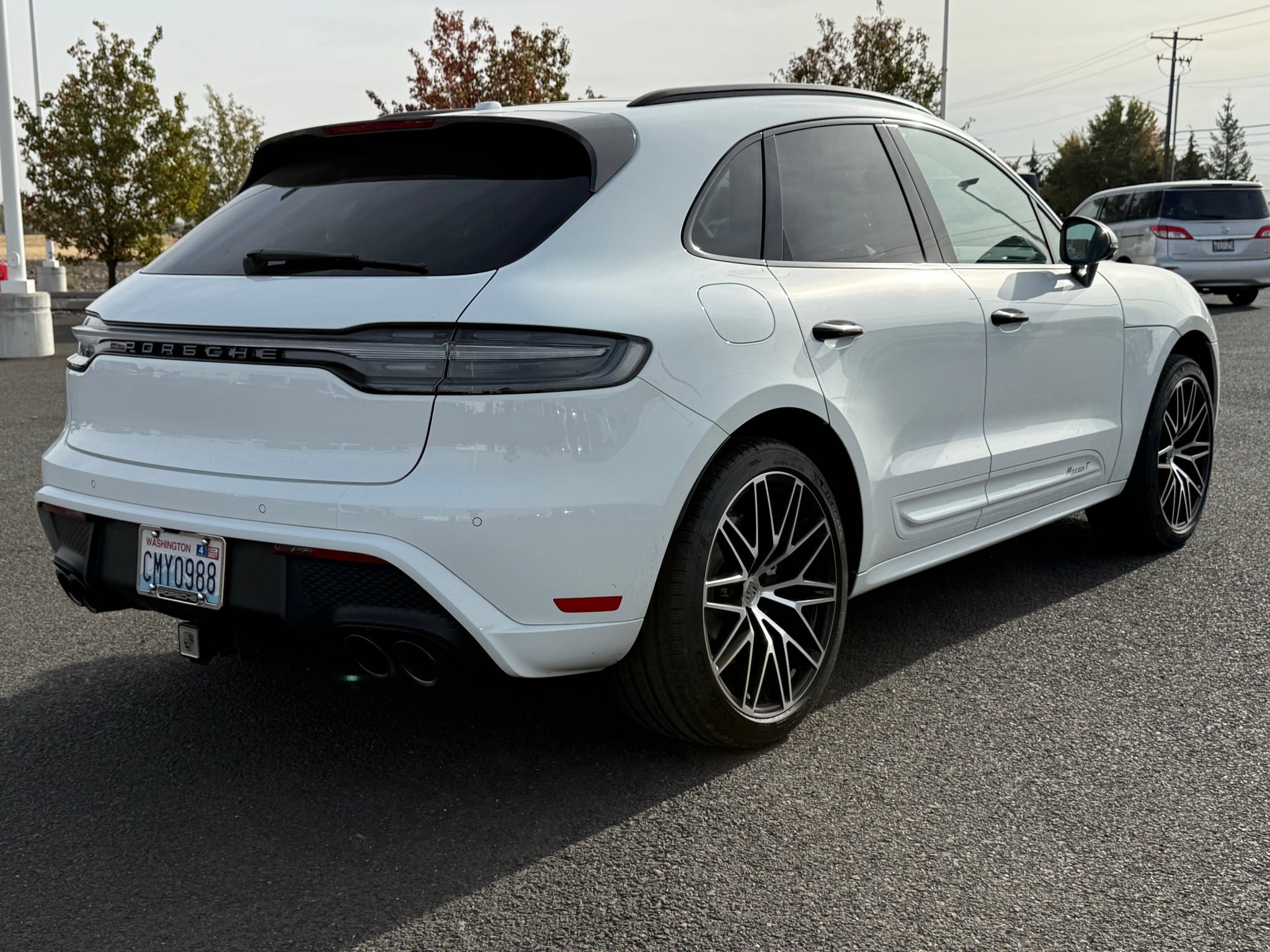 2024 Porsche Macan T