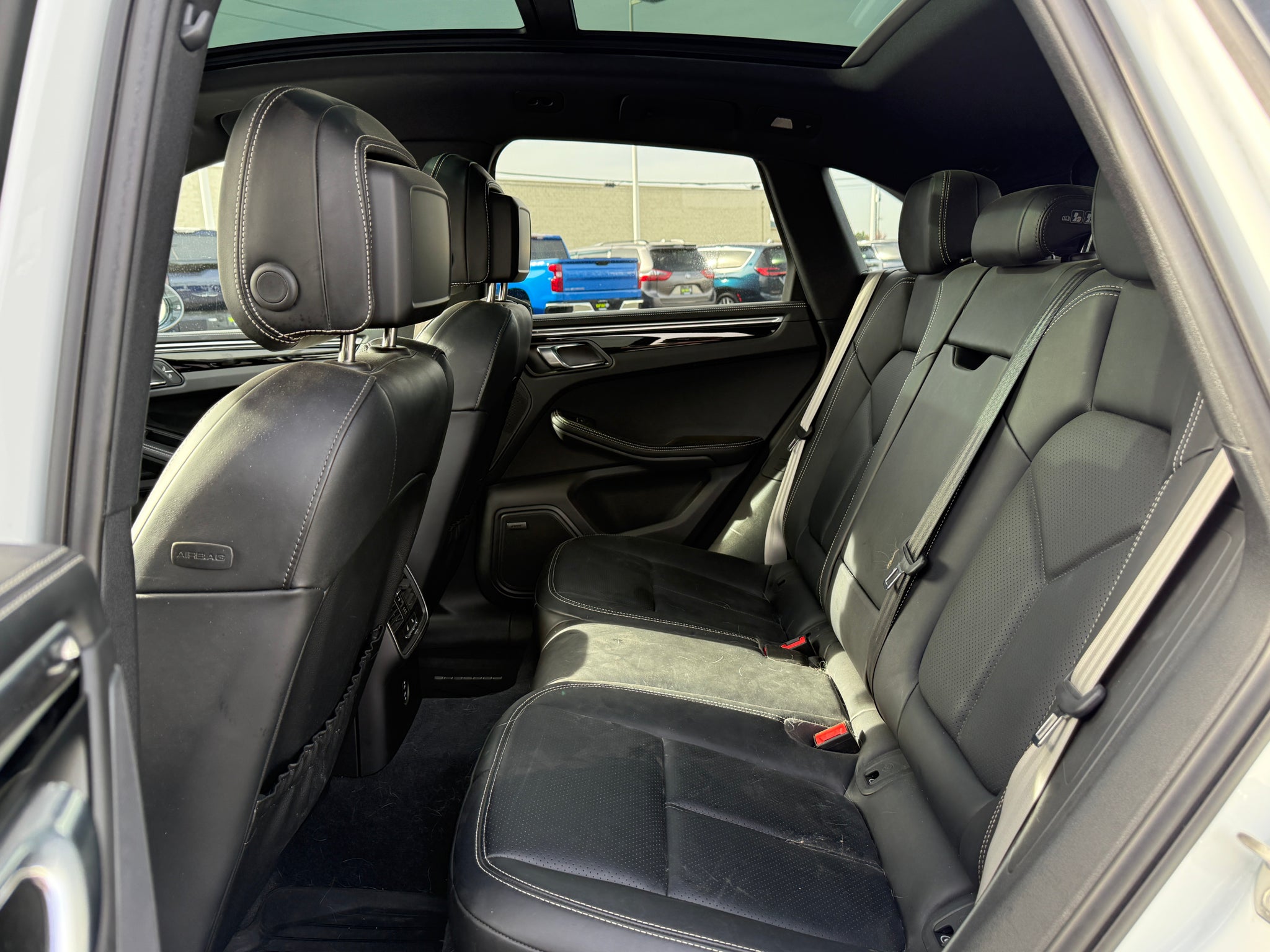 2024 Porsche Macan T