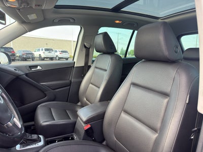 2016 Volkswagen Tiguan SE