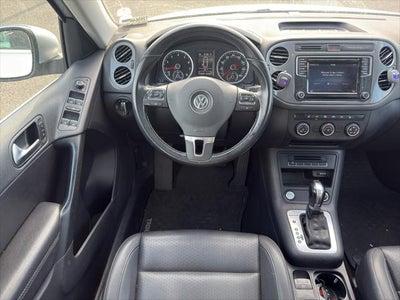 2016 Volkswagen Tiguan SE