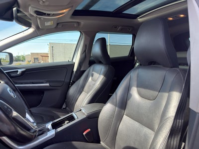 2016 Volvo XC60 T5 Premier