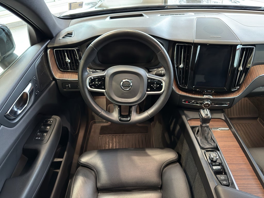 2019 Volvo XC60 Inscription