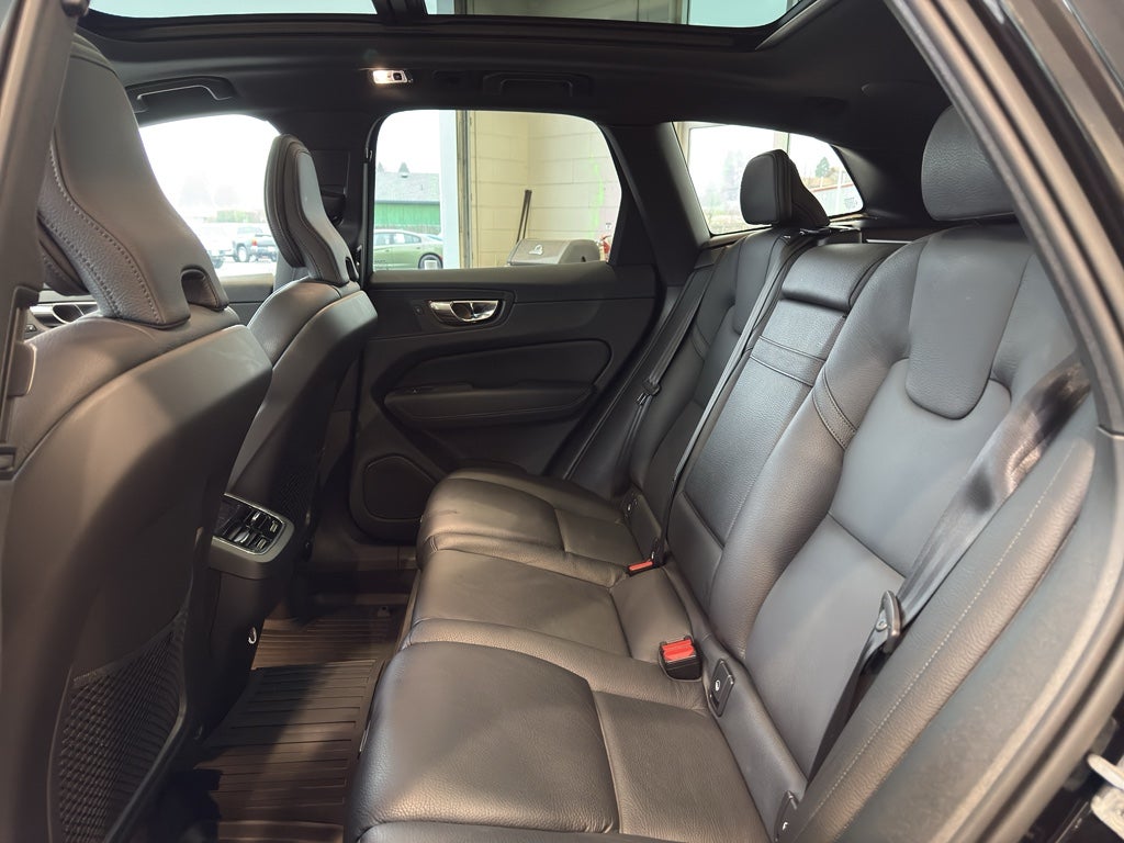 2019 Volvo XC60 Inscription